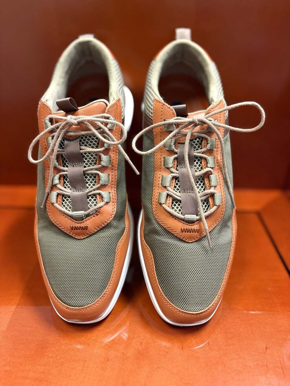 Wolf & Shepherd Crossover Victory Trainer Mesh and Leather Sneakers - Picture 2 of 9